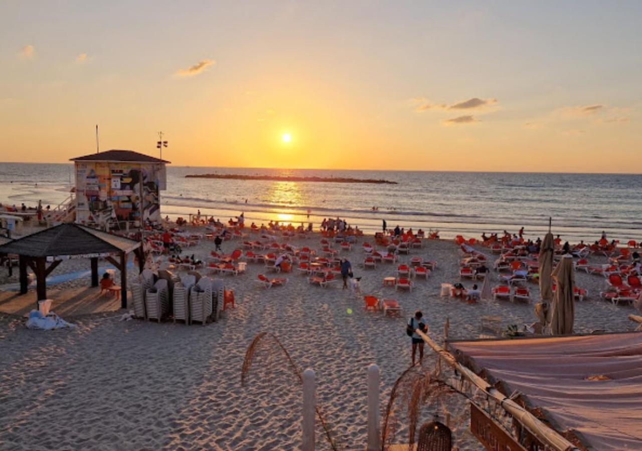 1B Patio Beach House Premium Location W/2 Balcony Tel Aviv Luaran gambar