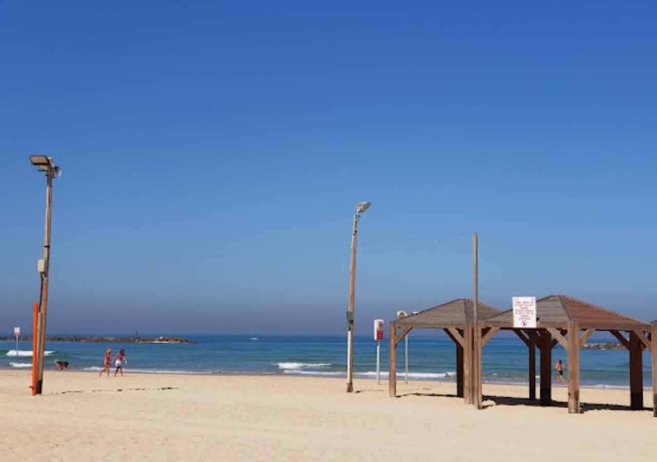 1B Patio Beach House Premium Location W/2 Balcony Tel Aviv Luaran gambar