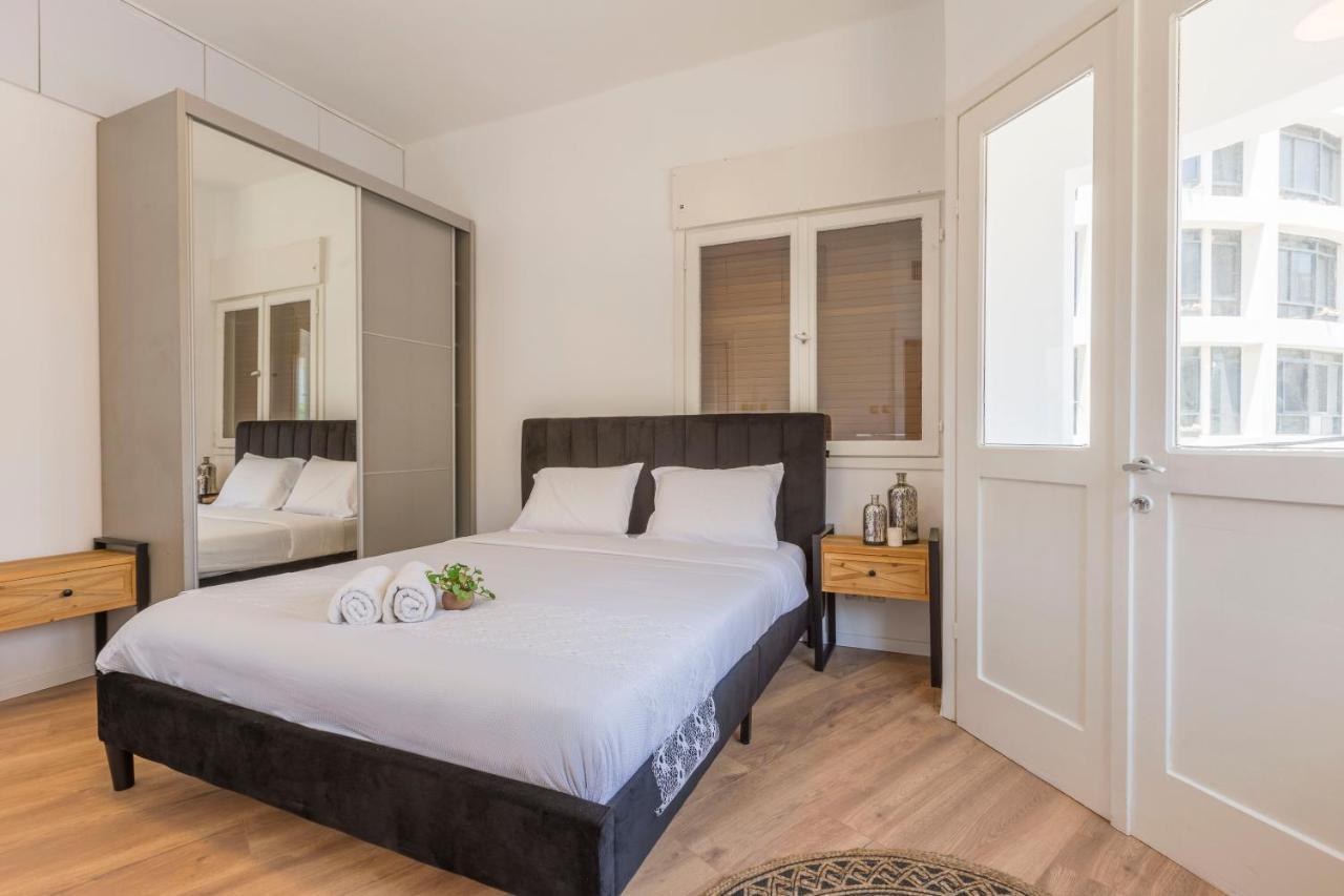 1B Patio Beach House Premium Location W/2 Balcony Tel Aviv Luaran gambar